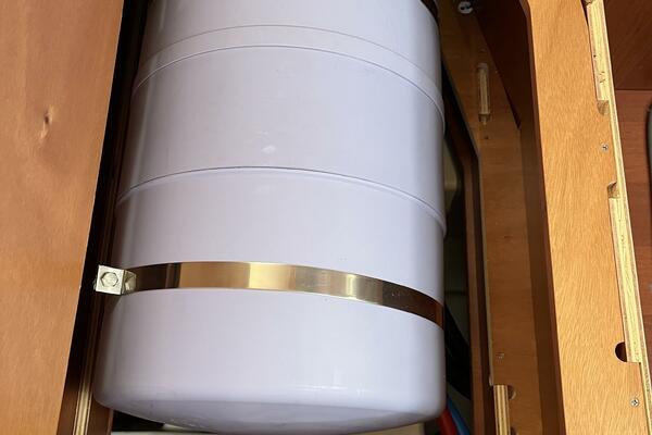 Fat Bottom Girl 46ft Beneteau Yacht For Sale