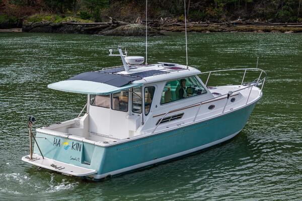 HA KIN 33ft Back Cove Yacht For Sale