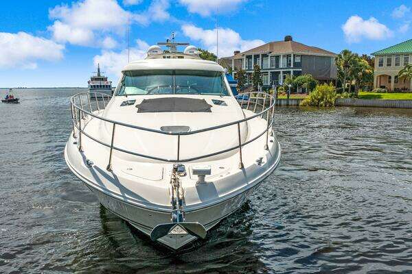 Sea Ray 610 SUNDANCER Yacht For Sale