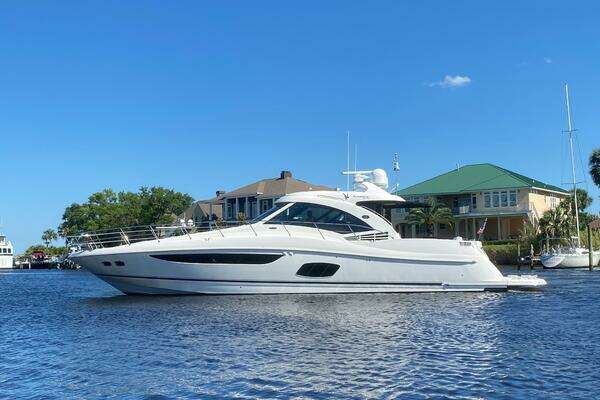Sea Ray 610 SUNDANCER Yacht For Sale