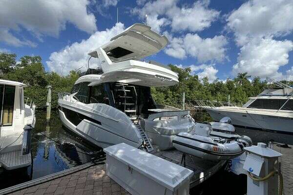 50-ft-Galeon-2023-500 FLY- Fort Myers Florida United States  yacht for sale 50-ft-Galeon-2023-500 FLY- Fort Myers Florida United States  yacht for sale