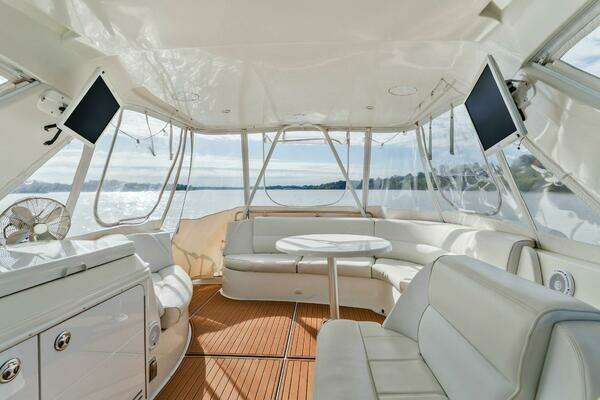 Carver  Yacht For Sale