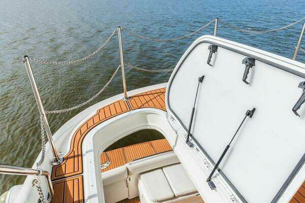 Carver  Yacht For Sale