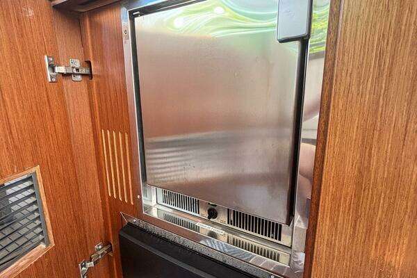 Bavaria 420 Virtess Coupe Yacht For Sale