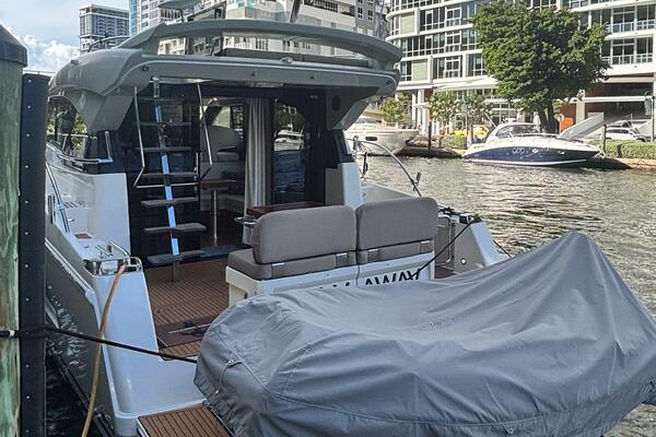 42ft Bavaria Yacht For Sale