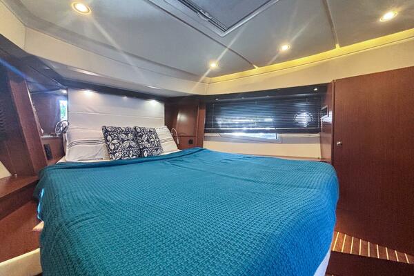 42ft Bavaria Yacht For Sale
