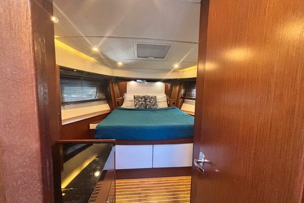 42ft Bavaria Yacht For Sale