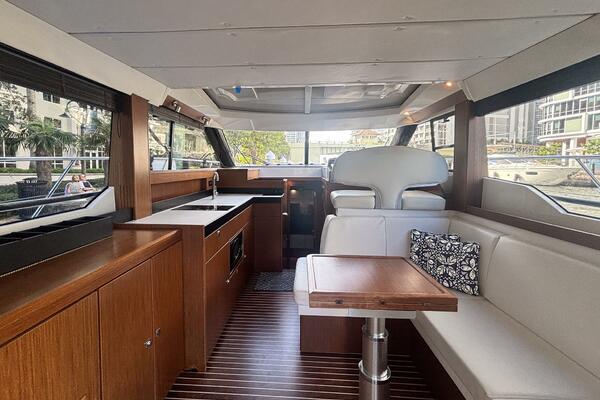 42ft Bavaria Yacht For Sale