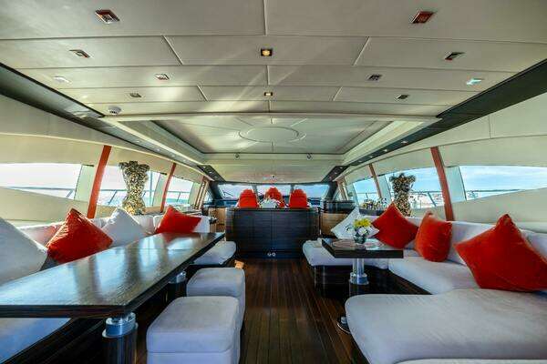 Overmarine Mangusta 108 Yacht For Sale