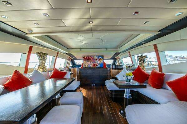 Overmarine Mangusta 108 Yacht For Sale
