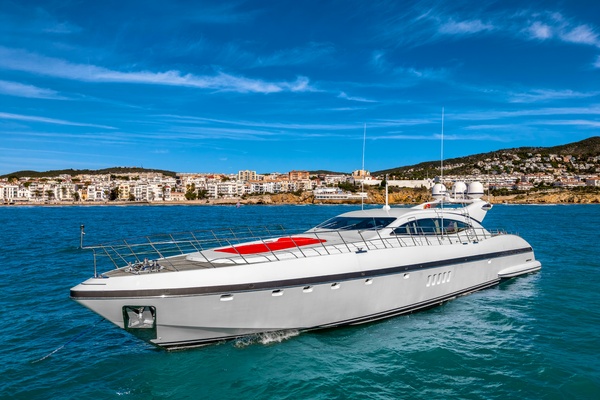 GRAZIADIU 109ft Overmarine Yacht For Sale