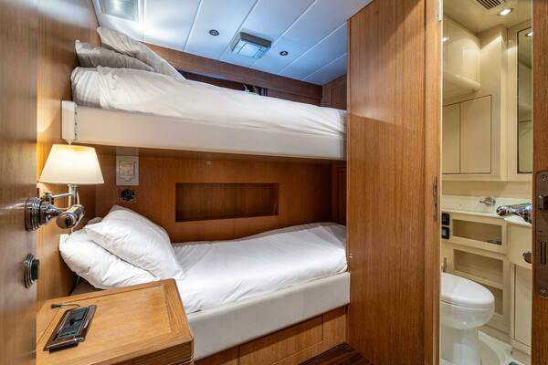 GRAZIADIU 109ft Overmarine Yacht For Sale