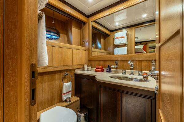 Overmarine Mangusta 108 Yacht For Sale
