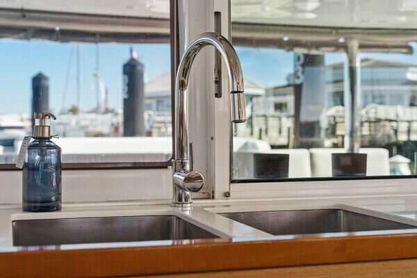 Lagoon  Yacht For Sale