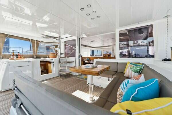 Lagoon  Yacht For Sale