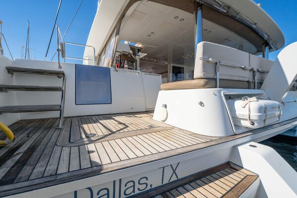 56ft Lagoon Yacht For Sale 56ft Lagoon Yacht For Sale