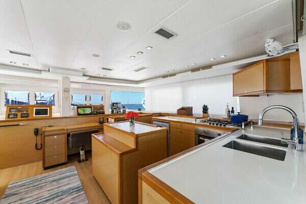 Lagoon  Yacht For Sale