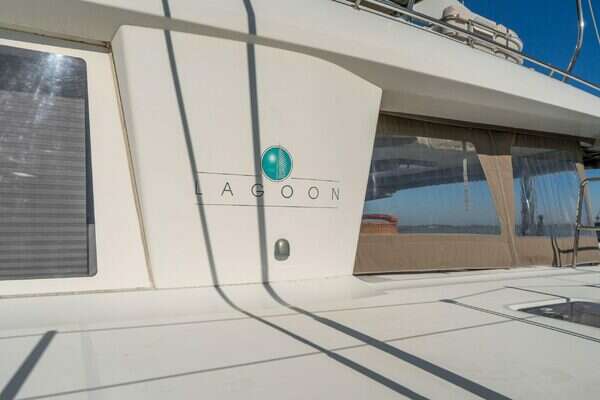Lagoon  Yacht For Sale
