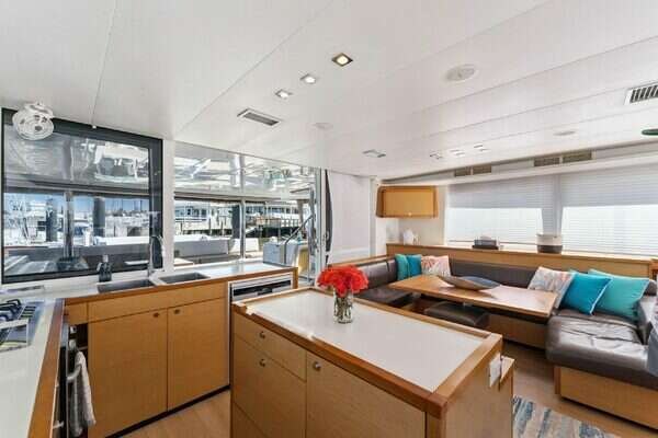 Lagoon  Yacht For Sale