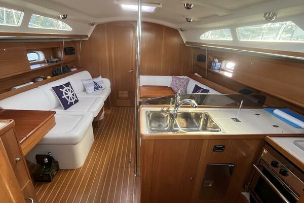 Selah 35ft Catalina Yacht For Sale