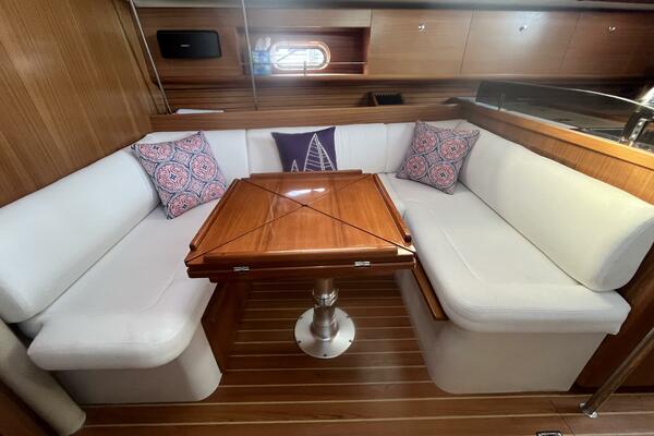 Selah 35ft Catalina Yacht For Sale