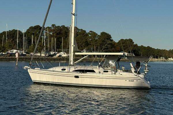 35-ft-Catalina-2017-355-Selah Deltaville Virginia United States  yacht for sale