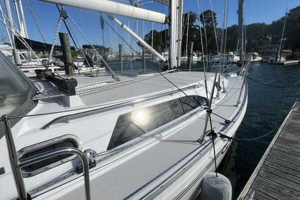 Selah 35ft Catalina Yacht For Sale