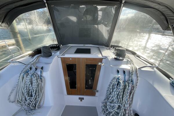 Selah 35ft Catalina Yacht For Sale