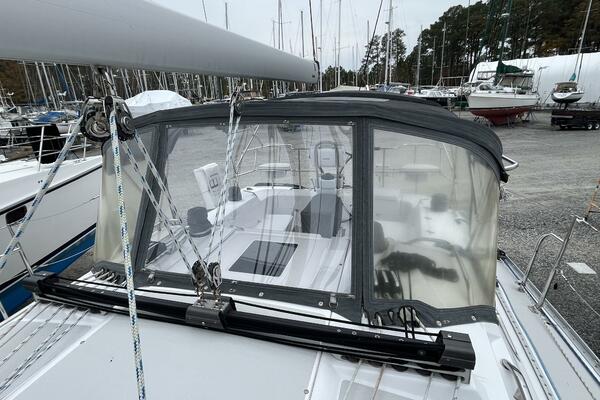 Selah 35ft Catalina Yacht For Sale