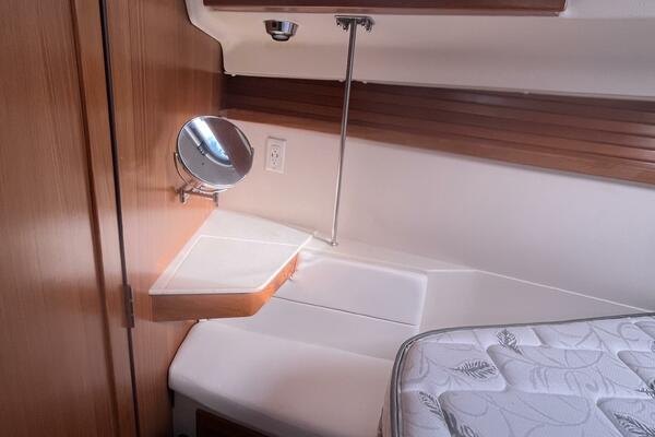 Selah 35ft Catalina Yacht For Sale