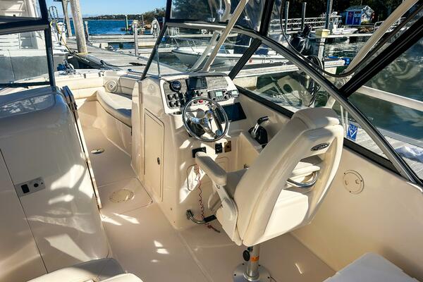 DAY TRIPPER 25ft Grady White Yacht For Sale