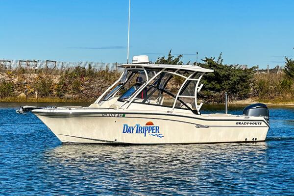 DAY TRIPPER 25ft Grady White Yacht For Sale