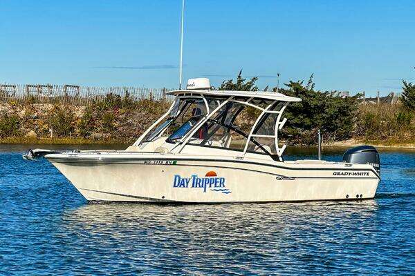 25-ft-Grady-White-2016-255 Freedom-DAY TRIPPER-North Falmouth Massachusetts United States yacht for sale