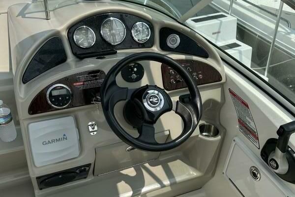 Hammered 26ft Sea Ray Yacht For Sale