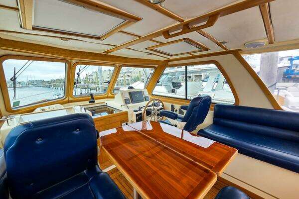 Sabre 34 Express Yacht For Sale