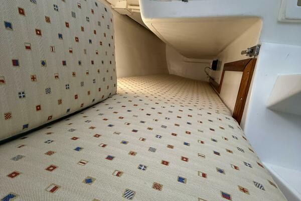 25ft W D  Schock Yacht For Sale
