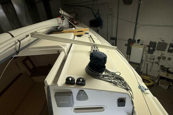 25ft W D  Schock Yacht For Sale