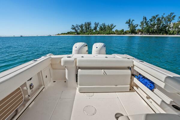 Grady White 275 Freedom 2025 - Cockpit