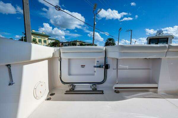 Grady-White Canyon 326 Yacht For Sale