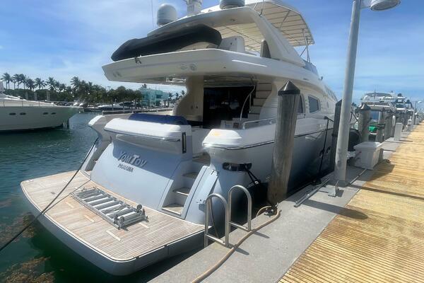 75ft Rizzardi Yacht For Sale