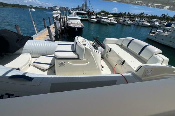 75ft Rizzardi Yacht For Sale