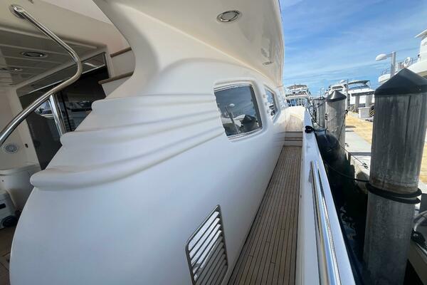 75ft Rizzardi Yacht For Sale