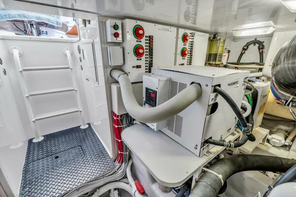 Amore Mia 46ft Viking Yacht For Sale