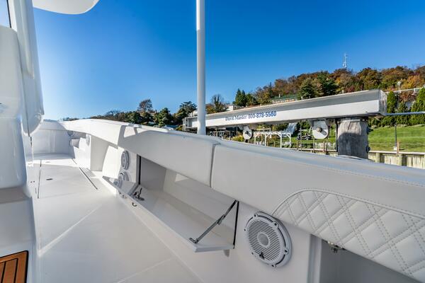 43ft Front Runner Yacht For Sale