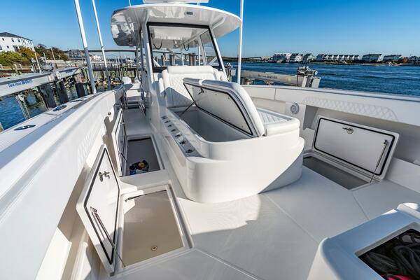 43ft Front Runner Yacht For Sale