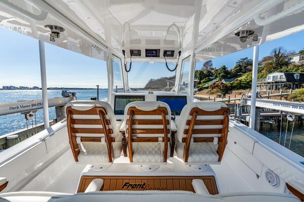 43ft Front Runner Yacht For Sale