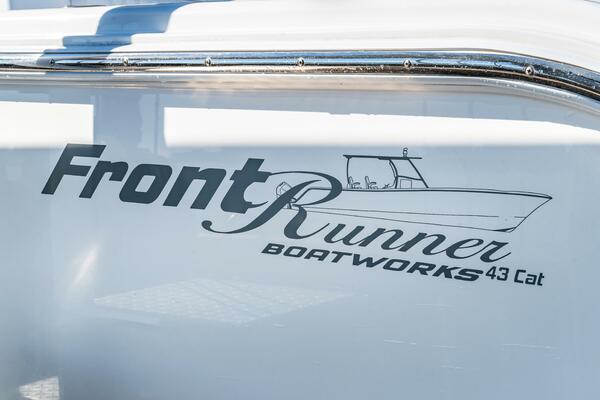 43ft Front Runner Yacht For Sale