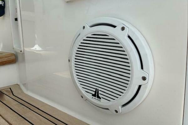 47ft Intrepid Yacht For Sale