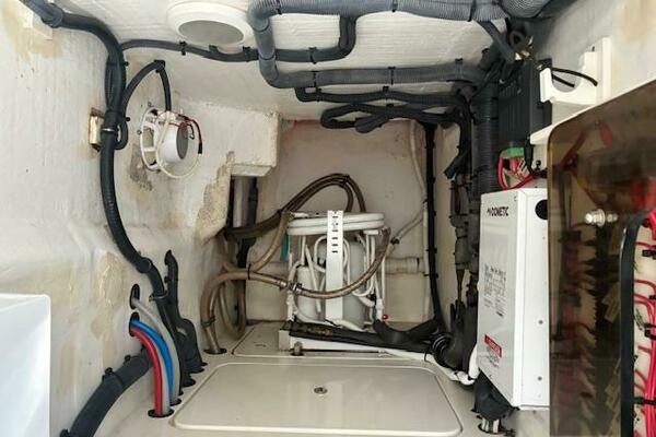 47ft Intrepid Yacht For Sale