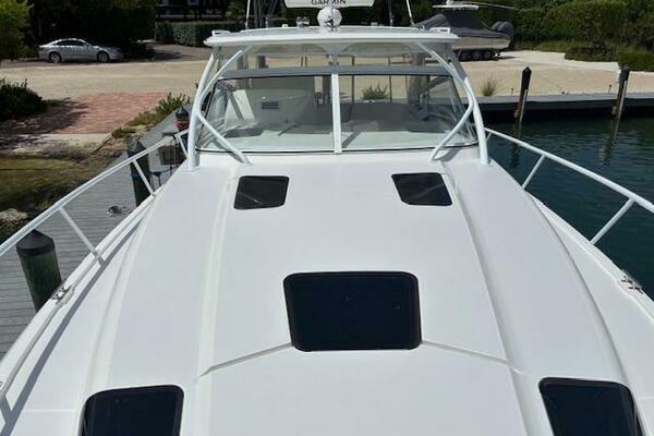 47ft Intrepid Yacht For Sale